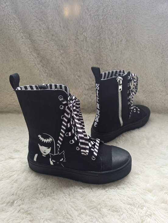 Dolls Kill Shoes - Dolls Kill x Emily The Strange Existential Freeze Platform Sneakers Size 6